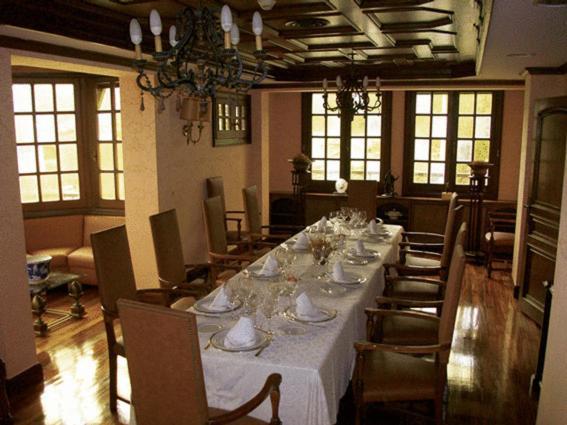 Hotel Gurutzeberri Oiartzun Esterno foto