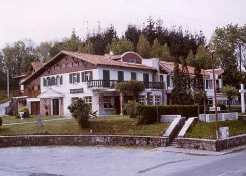 Hotel Gurutzeberri Oiartzun Esterno foto
