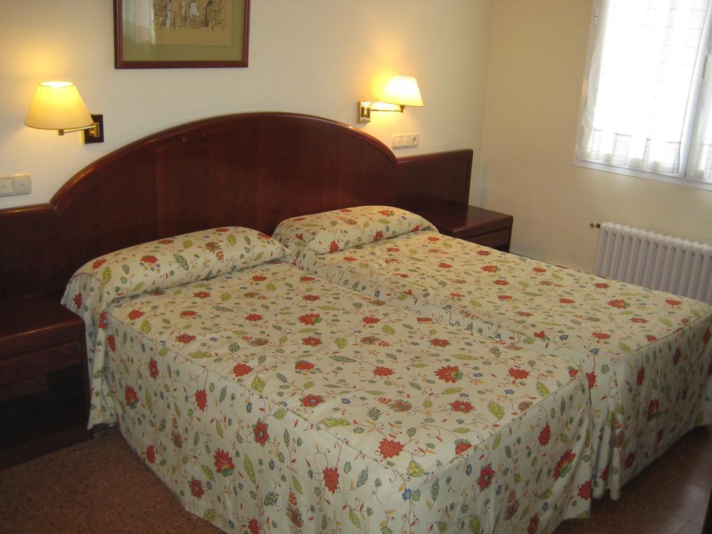 Hotel Gurutzeberri Oiartzun Camera foto